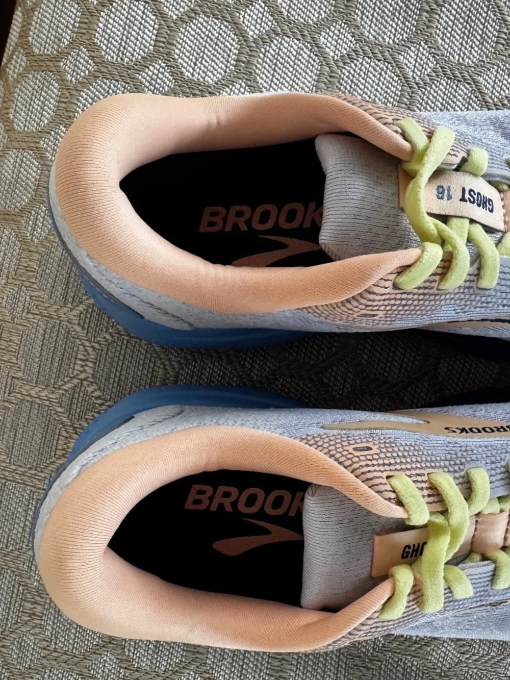 Women's Brooks Ghost 16 Haze/ Blueprint/ Peach - NWT - Size 8.5 B (medium)